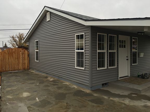 2nd image of 616 S Grand Dr