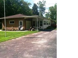 9381 Lewis Point Rd, Canastota, NY 13032