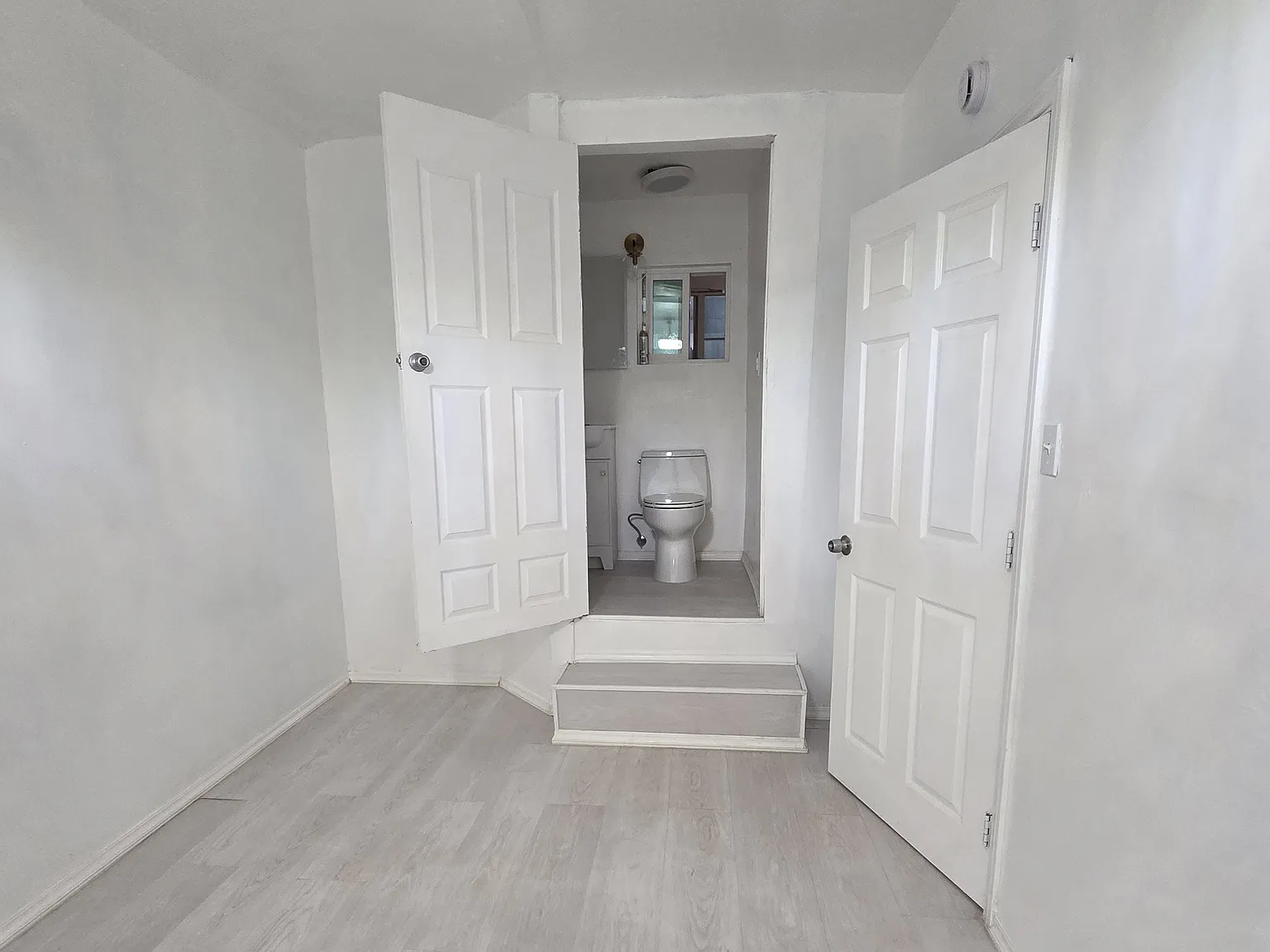 716 S Ward Ave — Photo 3