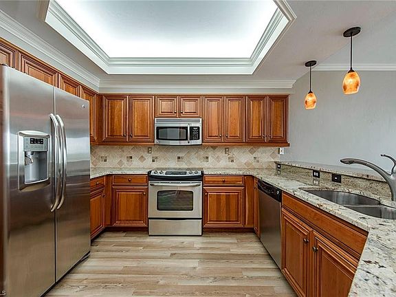 4th image of 9700 Gulf Shore Dr APT 201
