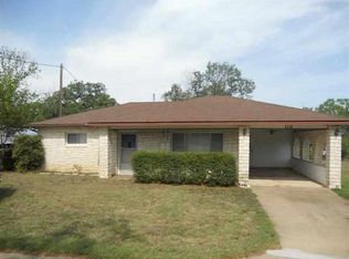 110 Striper Haven Ln, Llano, TX 78609