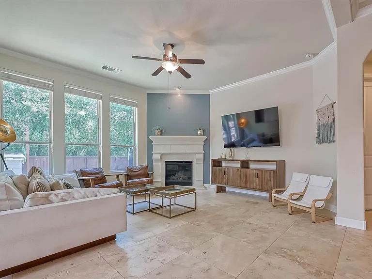 210 Hearthshire Cir — Photo 11