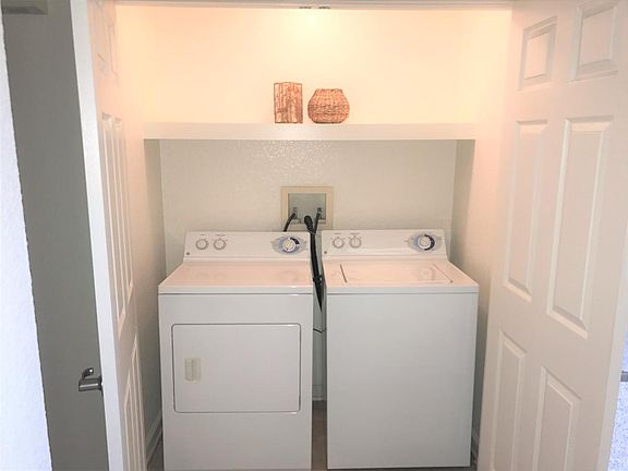 3rd image of 2575 Fenton Pkwy APT 212