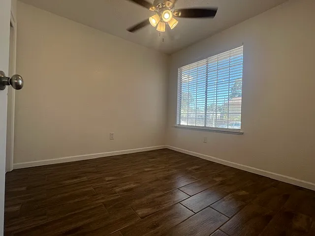 7304 Silver View Way — Photo 27