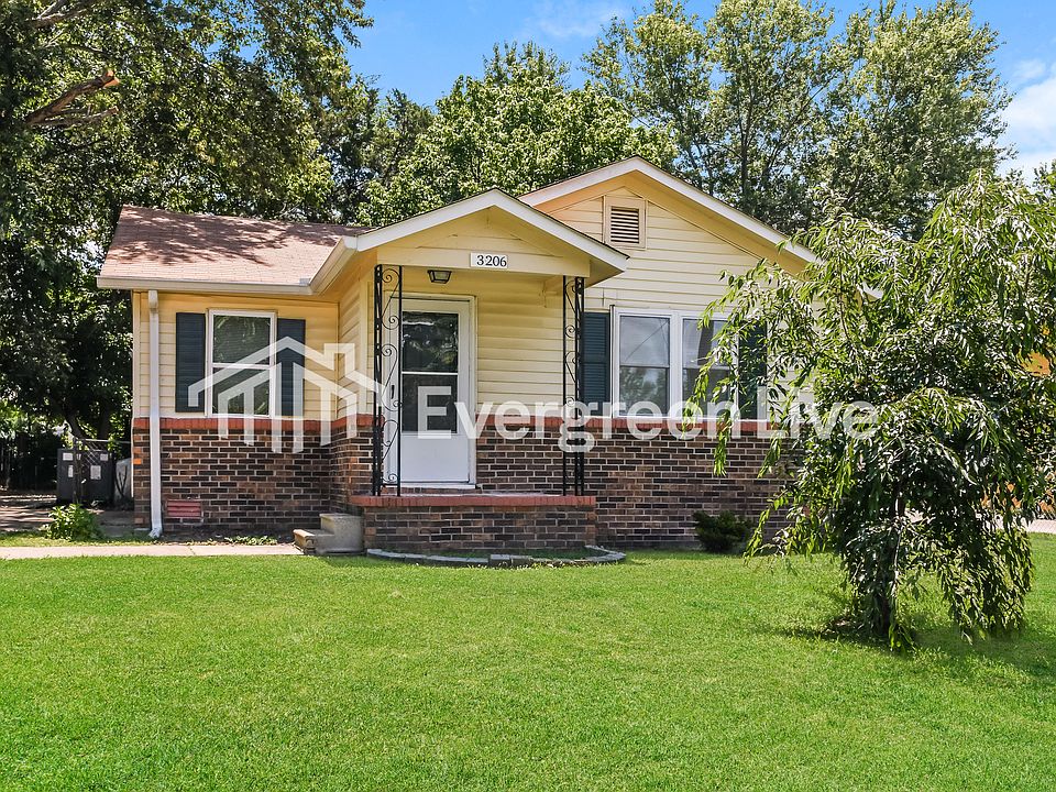 1st image of 3206 Delicado Dr NW
