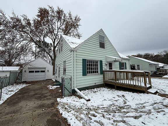 3rd image of 87 Maryland Dr