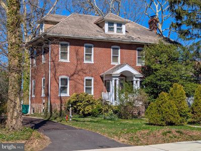 349 E Main St, Lansdale, PA, 19446