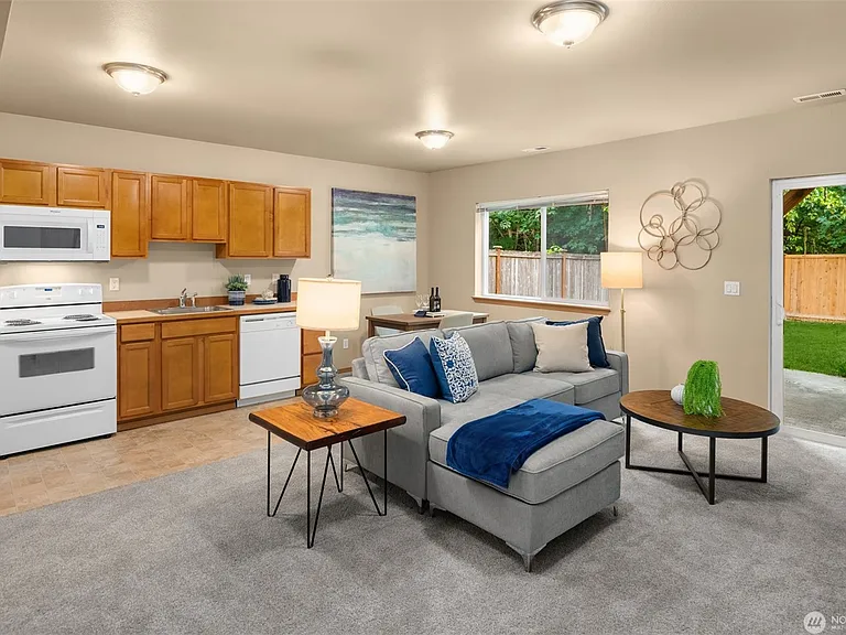 21450 SE 289th Way #B — Photo 4