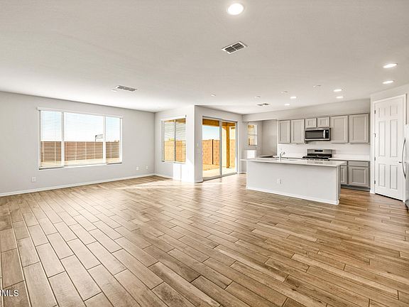 5th image of 27304 N 162ND Drive