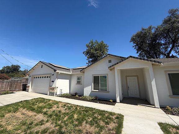 3rd image of 2612 Burnap Ave