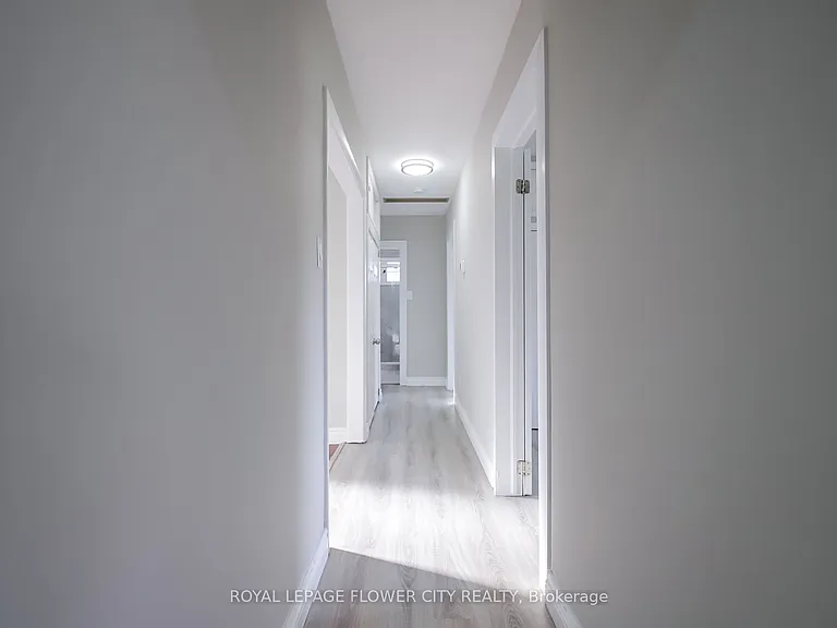 7555 Old Church Rd — Photo 16