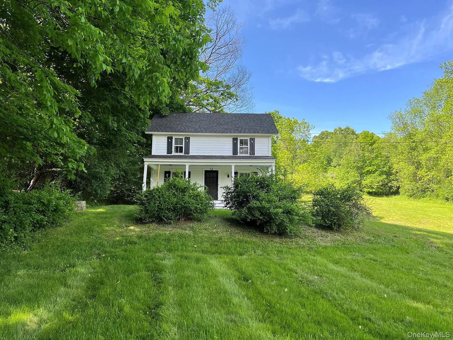 3 bed, 1.5 bath, 1277 sqft, $3,500 — Photo 2