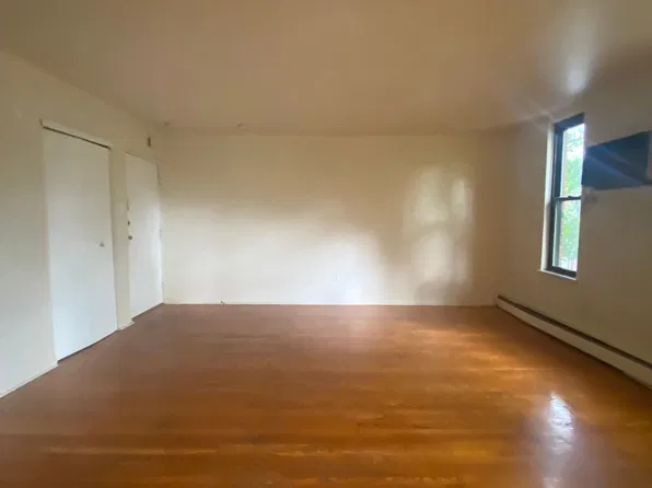 4520 Springfield Ave, Philadelphia, PA