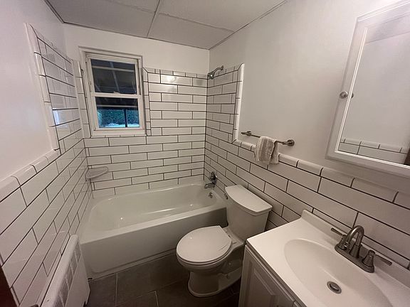 4th image of 63 Madison Ave #63