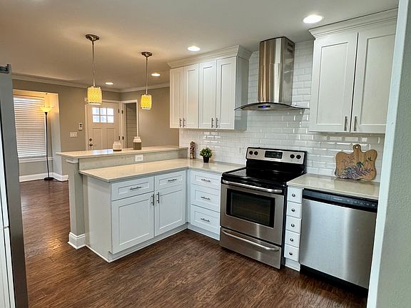 2nd image of 6212 Waterloo Rd