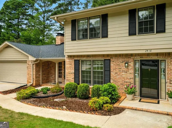 2416 Norwich Ln, Tucker, GA 30084