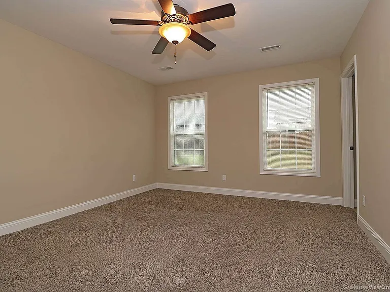 1752 Voyager Ct — Photo 15