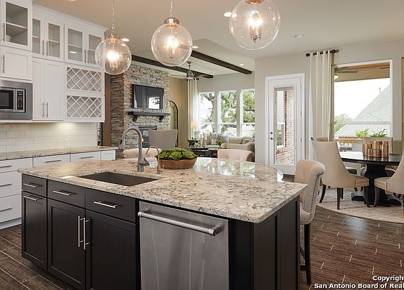 5th image of 3706 Sagrada Way