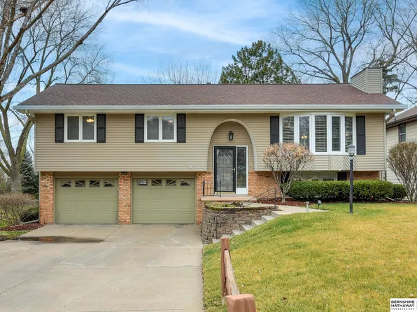 1356 S 143rd St, Omaha, NE 68144