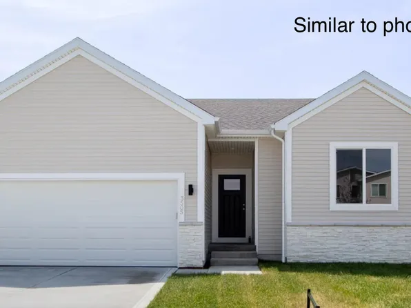 5706 Allerton Dr, Ames, IA 50014