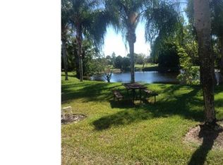 270 Sugar Loaf Ln, Naples, FL 34114