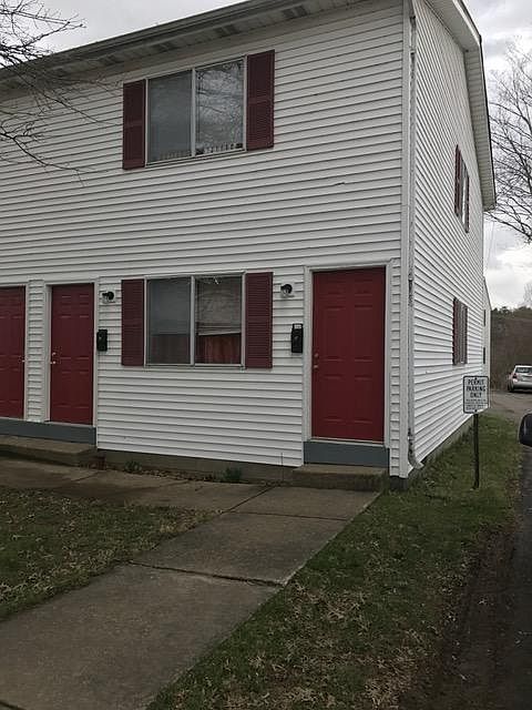 1st image of 115 1/2 Ontario St