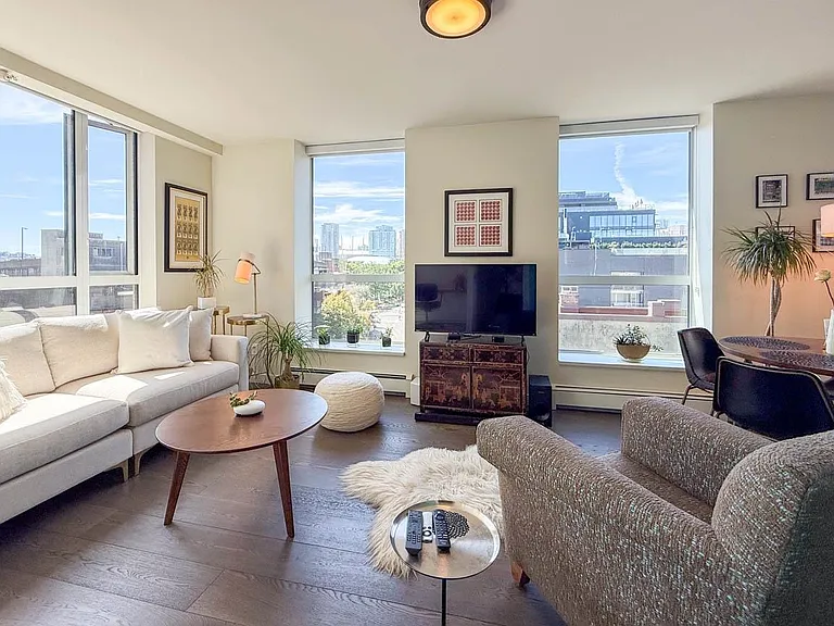 189 Keefer St #505 — Photo 10