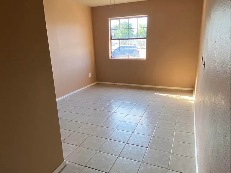 3404 Tanner Ct #2 — Photo 4