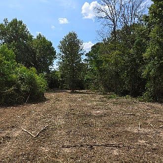 1st image of 2 Percy Burns Rd
