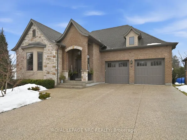 61 Philmori Blvd, Pelham, ON L0S 1E5