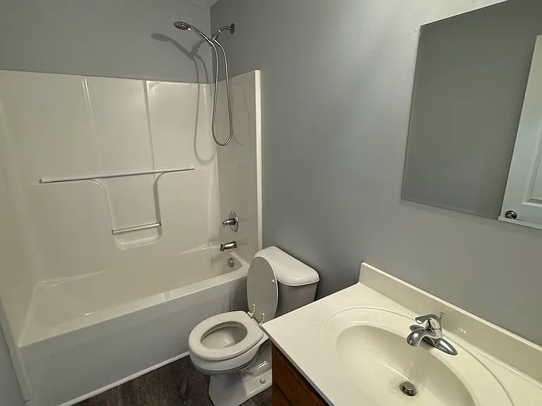 75 Village Ln #75 — Photo 5