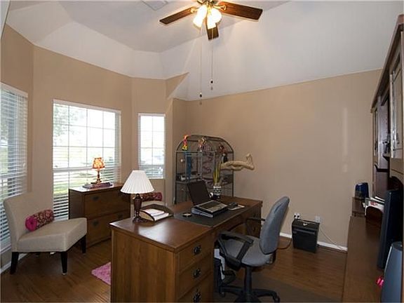 3rd image of 10715 Golden Sunshine Dr