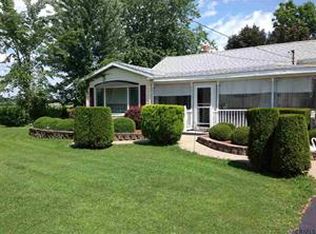 35 Harris Rd, Waterford, NY 12188