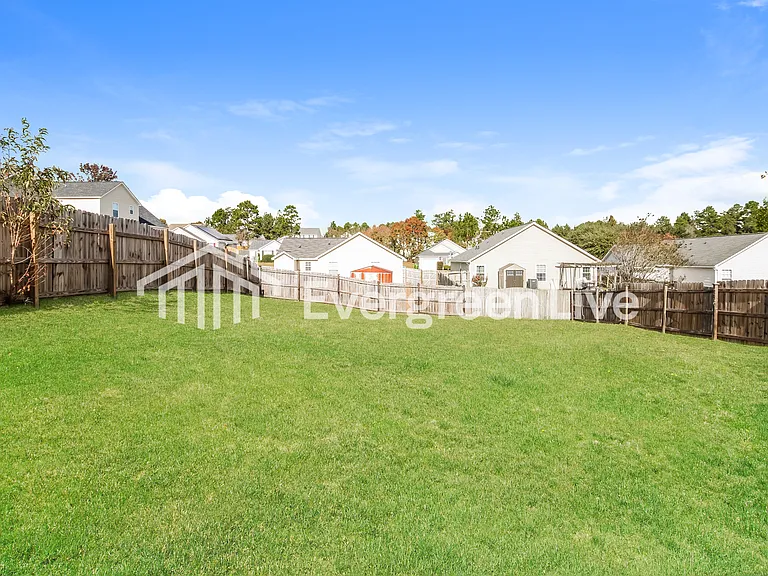 333 White Gables Dr — Photo 14