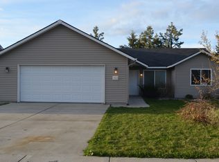 2563 E Knapp Dr, Post Falls, ID 83854