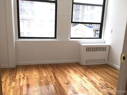 Rented by City Connections Realty | media 12