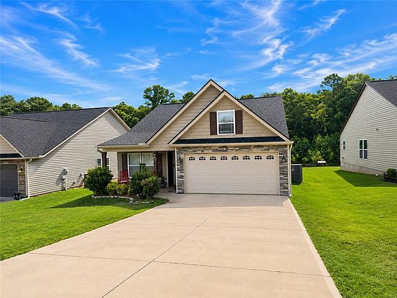 2nd image of 107 Longshore Dr