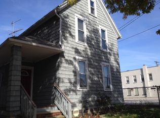 8602 Lake Ave, Cleveland, OH 44102