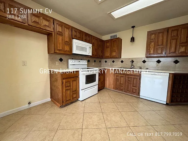 117 Summit Cv — Photo 12