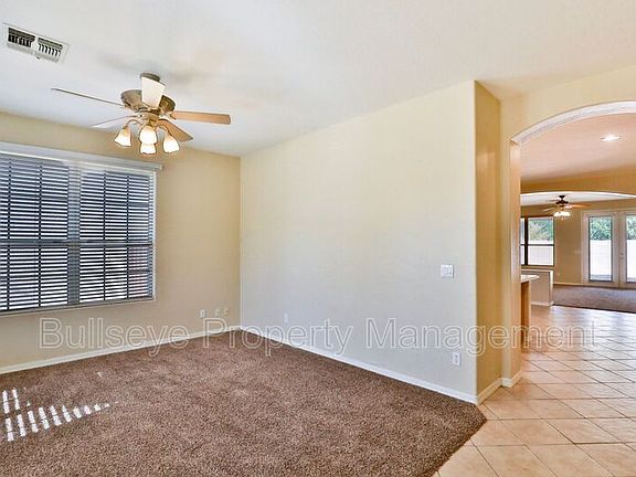 4th image of 5469 S Scott Pl