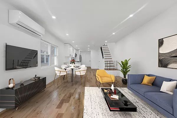 1st image of 1414 E 54th St