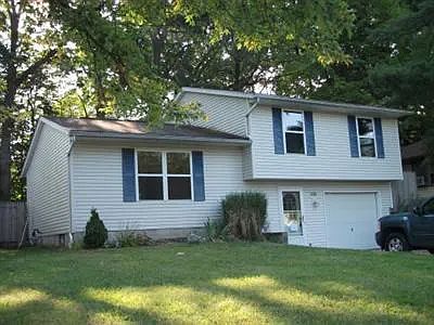 1st image of 489 S Francis St