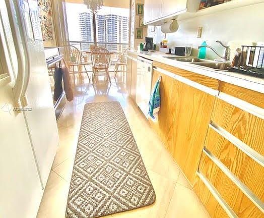 5th image of 19667 Turnberry Way APT 18L