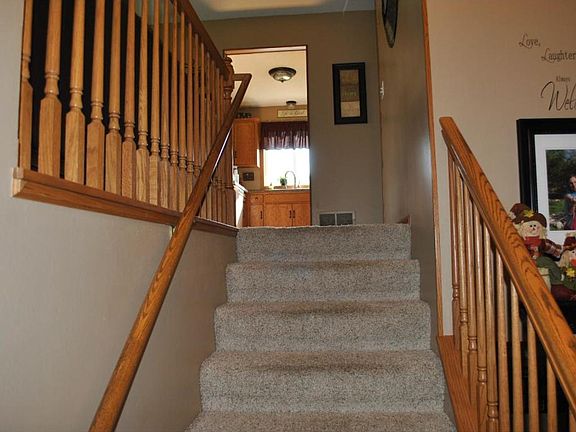 3rd image of 1620 11th Ave S