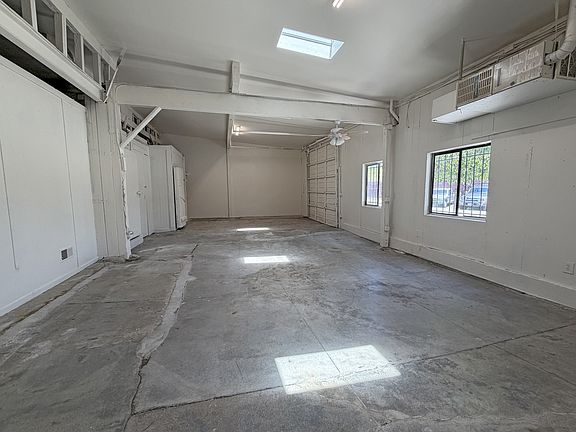 5th image of 3403 Harlan St #3407