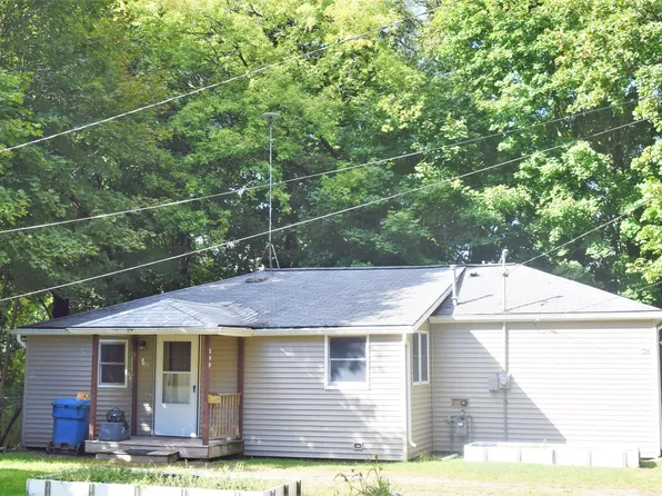 209 N Osmun St, Greenville, MI 48838