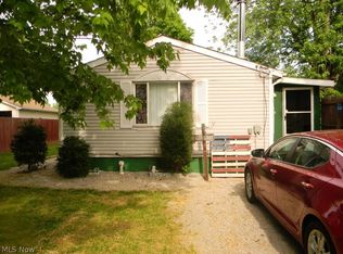 4140 Eastland Ave NE, Louisville, OH 44641