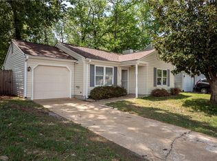 5025 Cliffony Dr, Virginia Beach, VA 23464