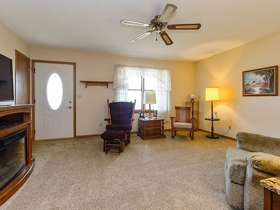 2nd image of 131 Yount Ave