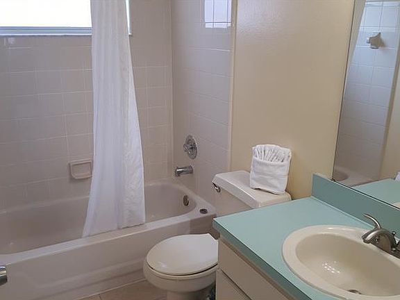 3rd image of 2725 N Poinciana Blvd #142